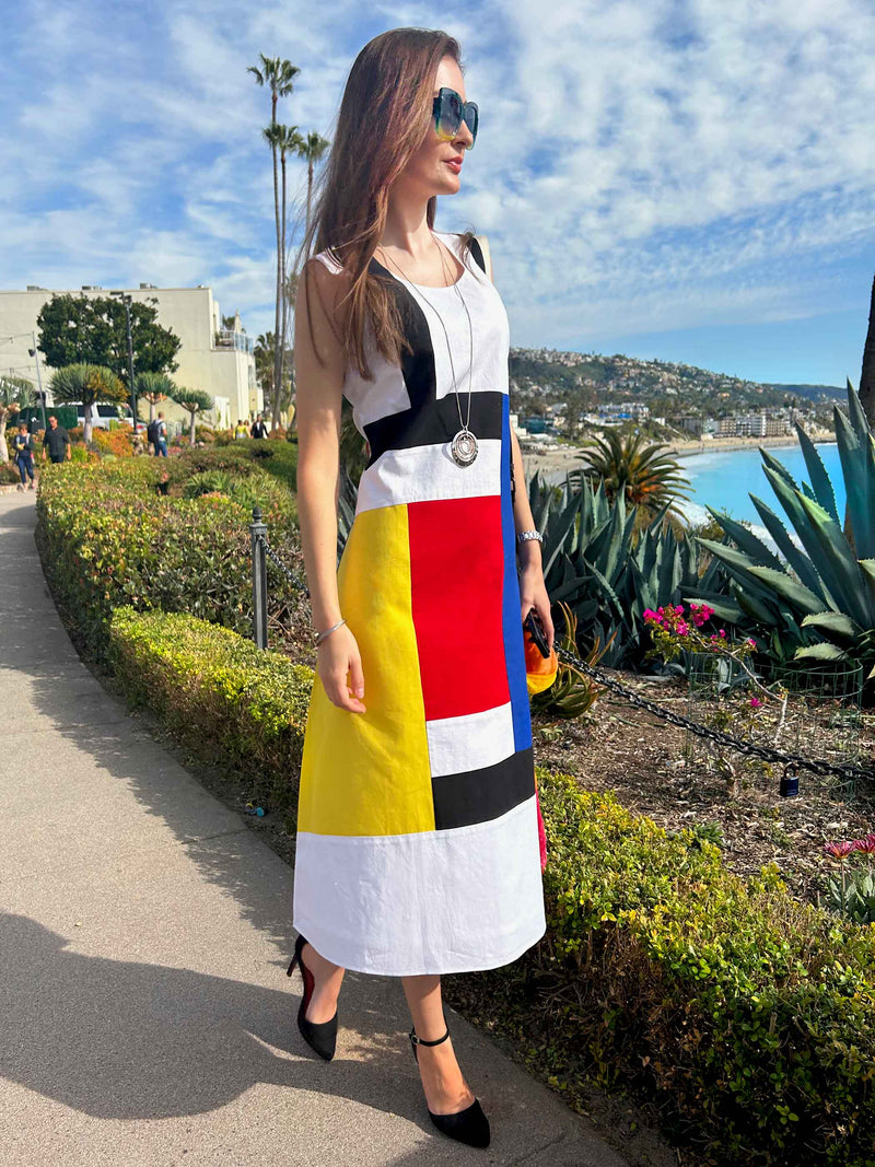 Side view of the dress