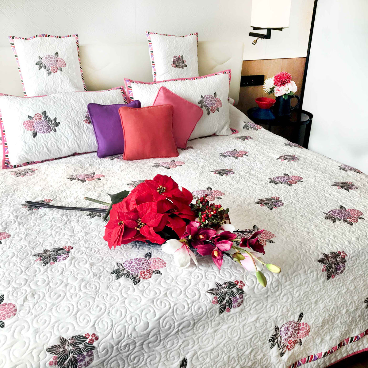 PETRONILA PARISIAN PANACHE MULTICOLOUR 8 PIECE QUILTED BEDCOVER SET