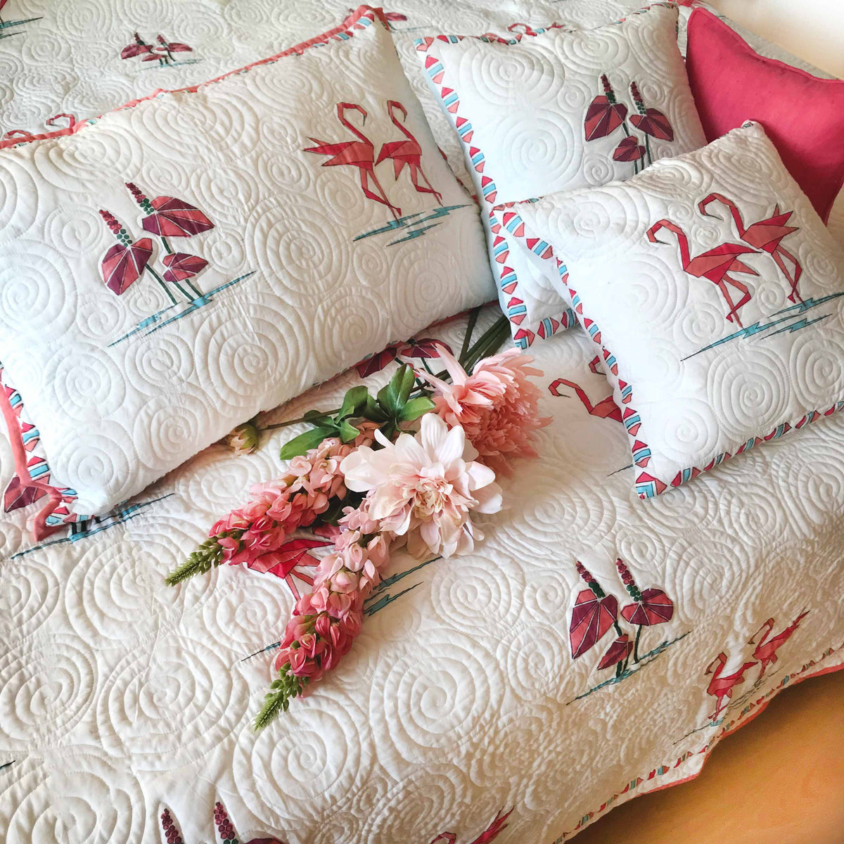 WENDY WONDERFUL WORLD 6 PIECE QUILTED BEDCOVER SET