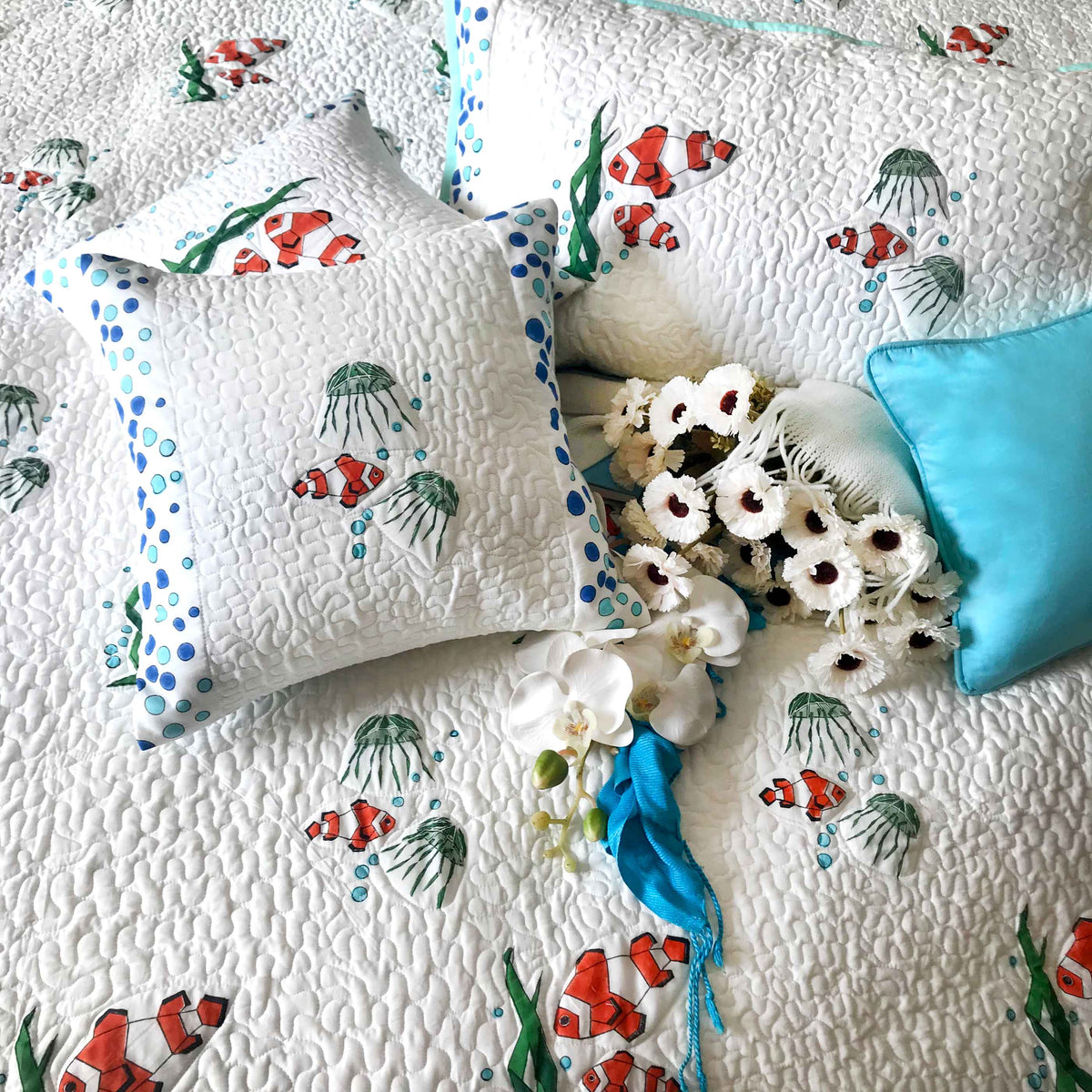 WYNTER WONDERFUL WORLD 6 PIECE QUILTED BEDCOVER SET