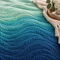 ALEX NORTHERN LIGHTS - FESTIVE COLLECTION OMBRE QUILTED BEDCOVER SET