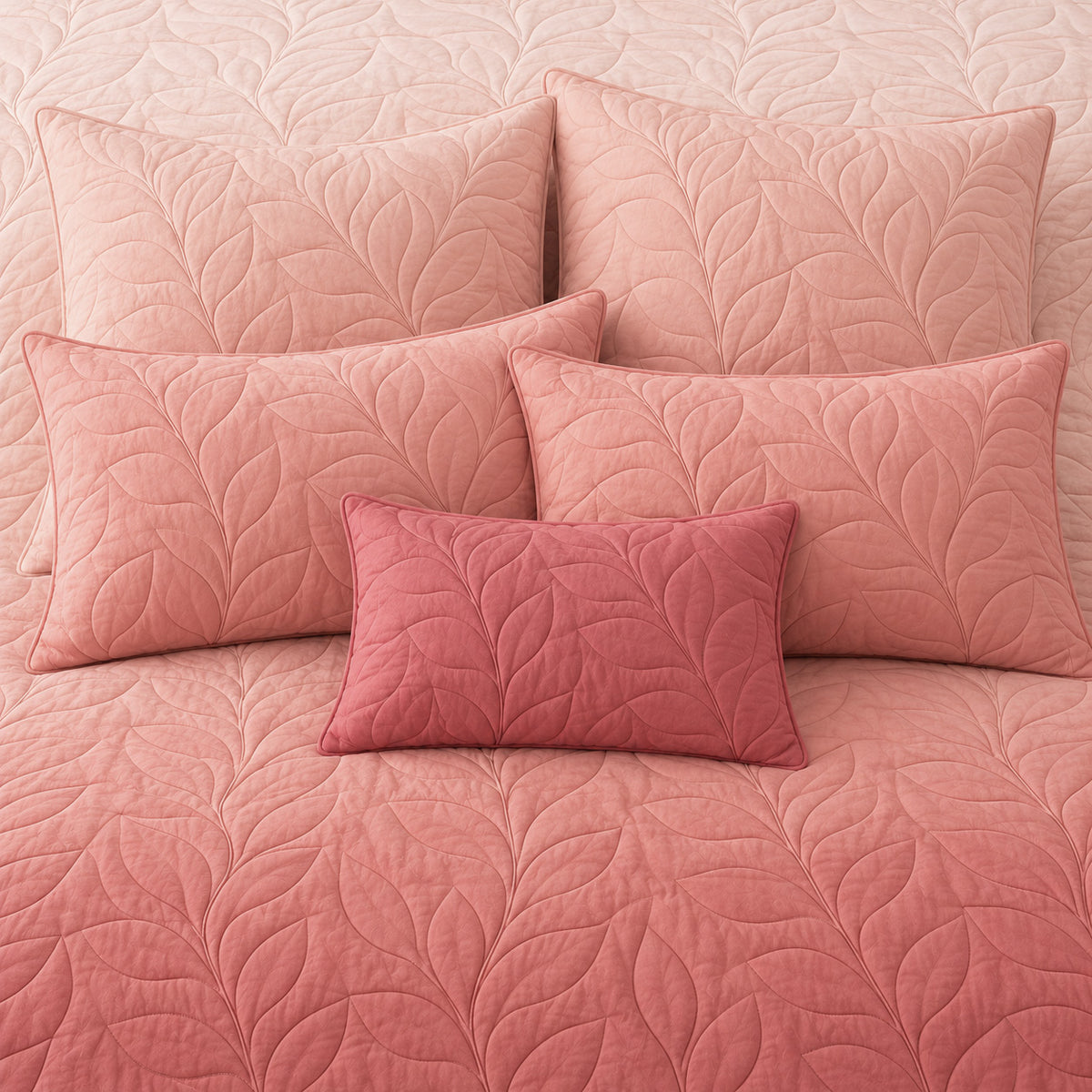 ANSEL NORTHERN LIGHTS - FESTIVE COLLECTION OMBRE QUILTED BEDCOVER SET