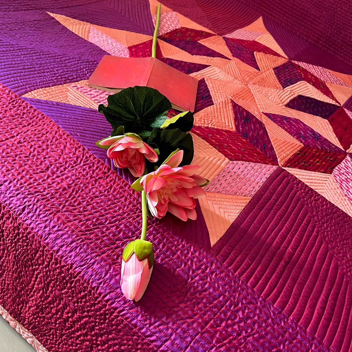 VICKY GORGEOUS KASHMIR PATOLA SILK QUILTED BEDCOVER SET