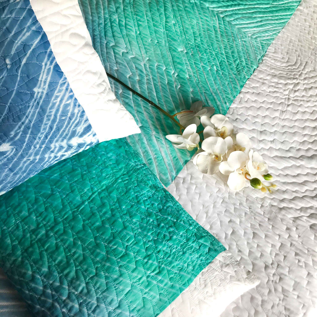 CAROL  COLOUR CASCADE SHIBORI SHABANG QUILTED BEDCOVER SET