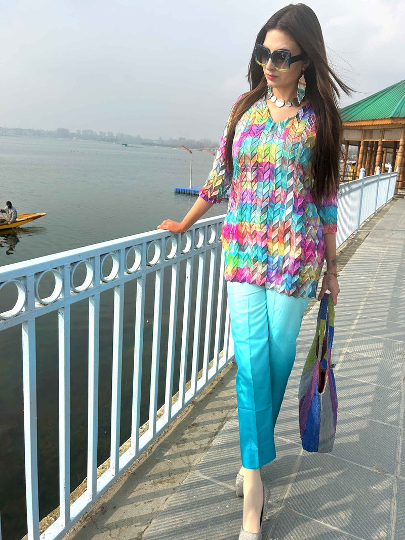 DORRIS FESTIVE FLAMBOYANCE PURE SILK TESSELLATION TUNIC SET