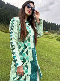 LAURIE ROMANTIC RHAPSODY PATOLA SILK PATCHWORK QUILTED REVERSIBLE JACKET