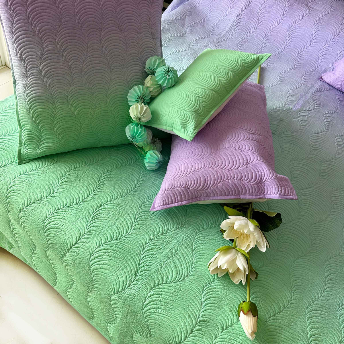 SERGIO NORTHERN LIGHTS OMBRE QUILTED BEDCOVER SET