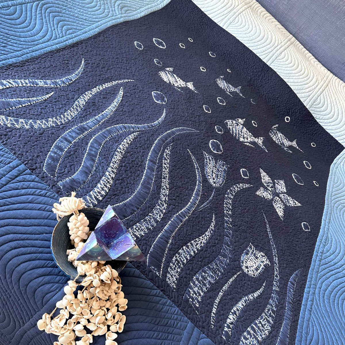 LEON POETRY IN NATURE NUI SHIBORI OMBRE QUILTED BEDCOVER SET