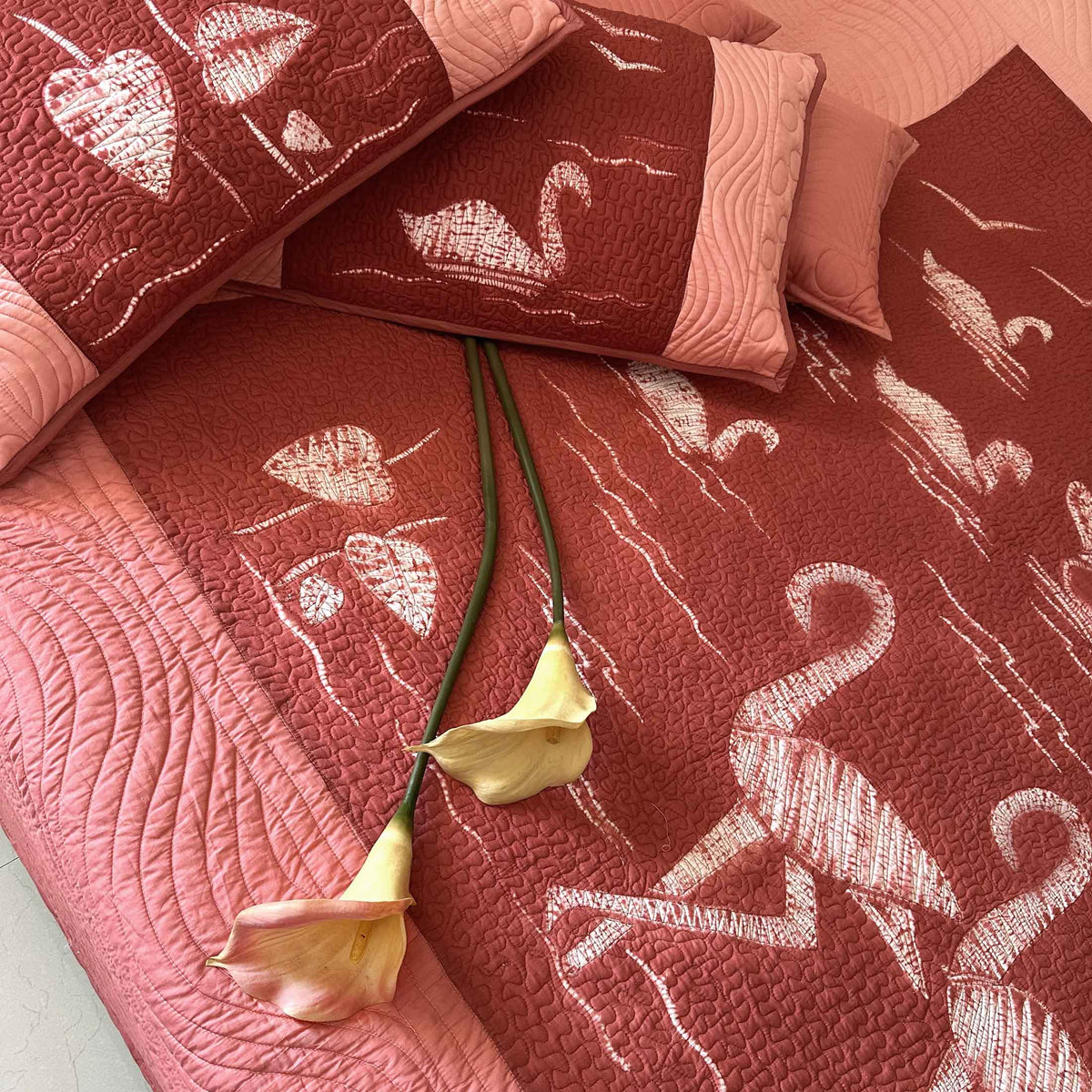 LEWIS POETRY IN NATURE NUI SHIBORI OMBRE QUILTED BEDCOVER SET