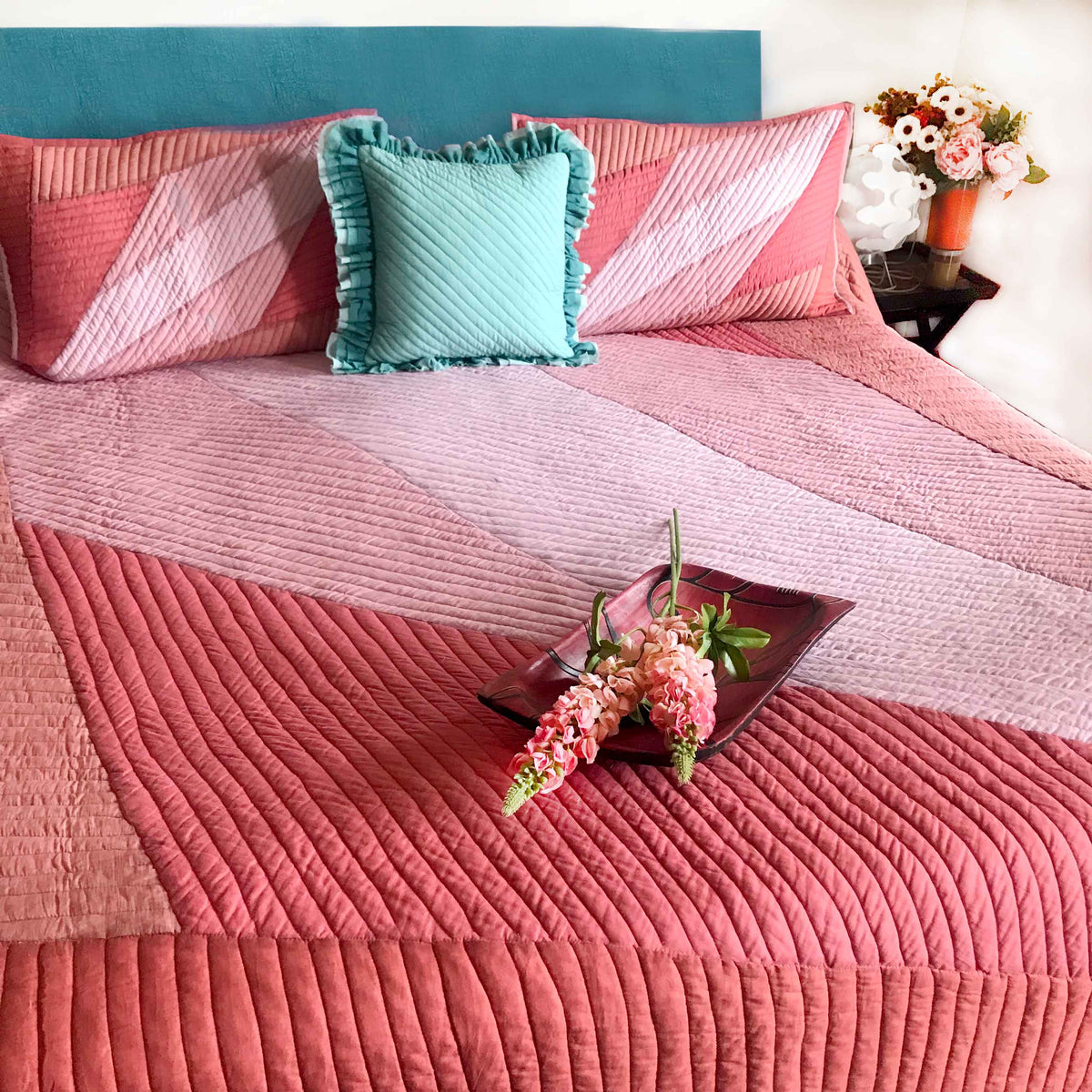 KATIE COPENHAGEN MELANGE PATCHWORK QUILTED BEDCOVER SET